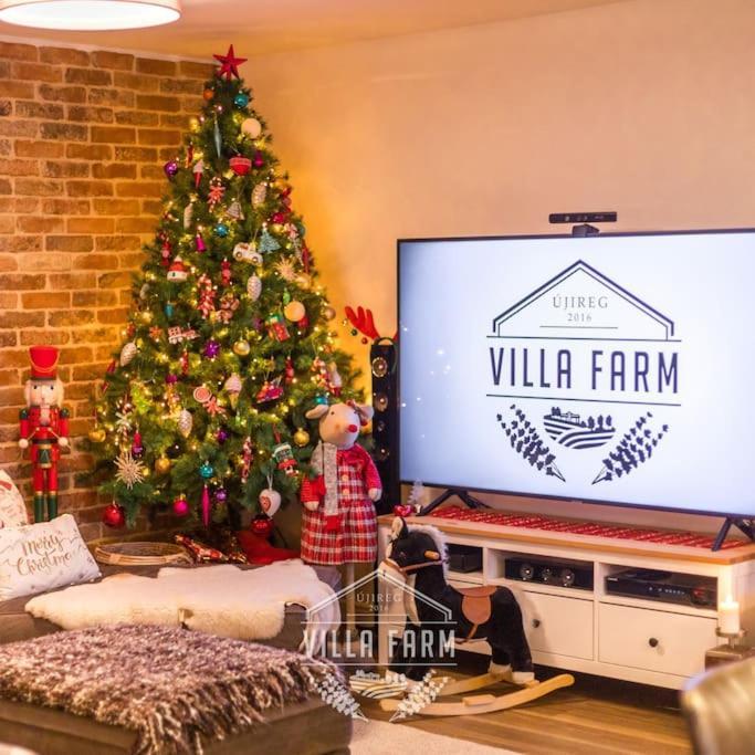 Teljes Villafarm - 23 Fo Reszere Ujireg Exteriér fotografie